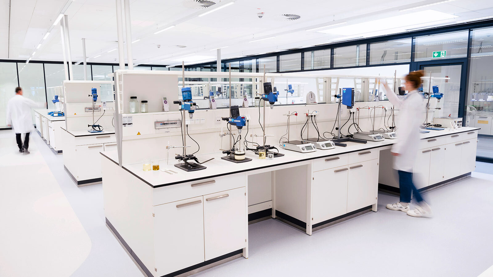 Invest in neues Labor | BEAUTY FORUM Deutschland
