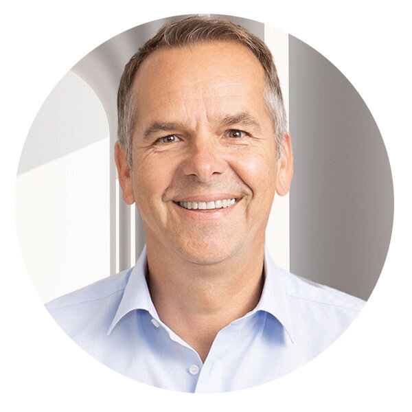 Dr. Stephan Barth