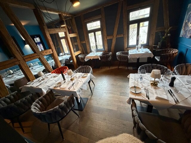 Viora Wiesbaden – Restaurant Obergeschoss