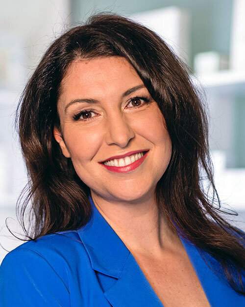 PO Krizstina Toth