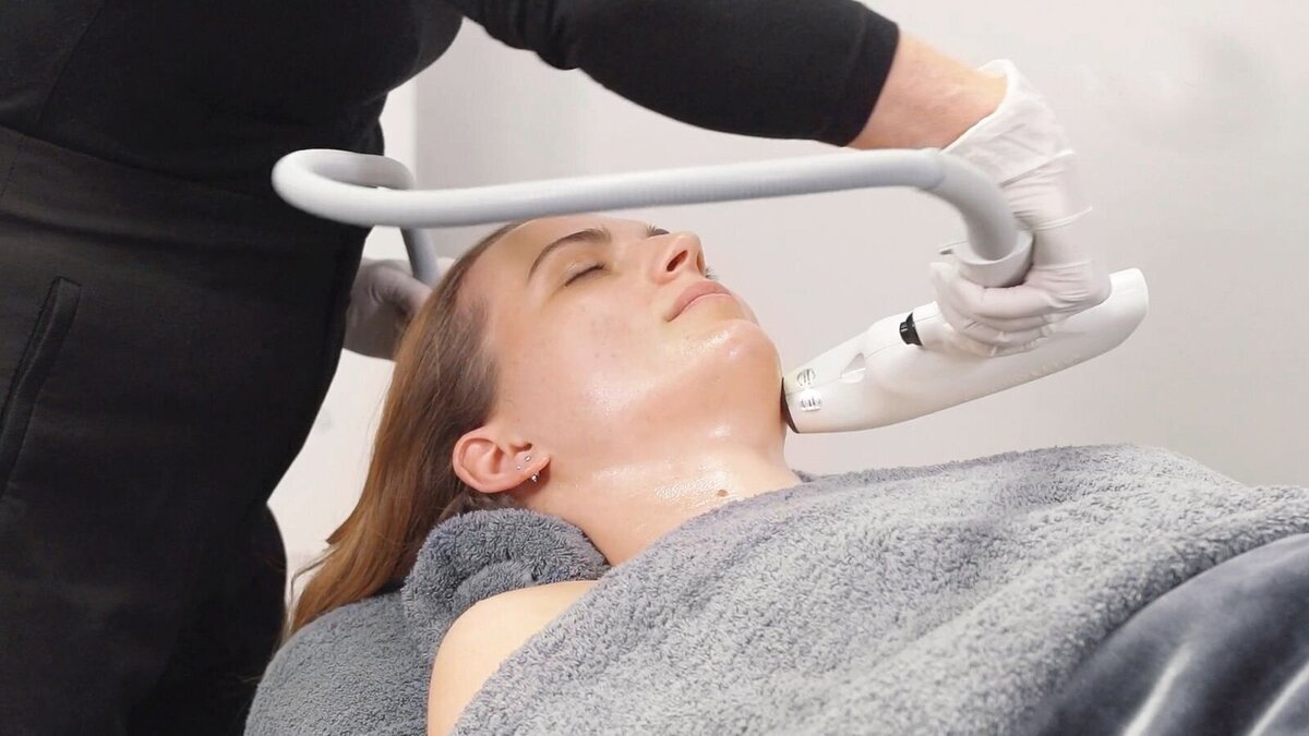 Wirksame Wärme für den Hals