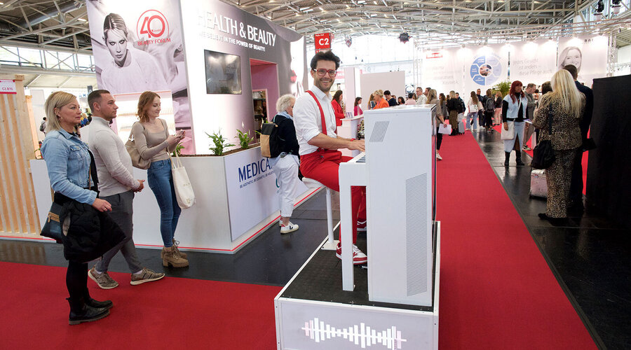 Beauty Forum München Rolling Piano